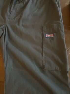 Cherokee Workwear Men’s Black Cargo Pants - Utility Pocket